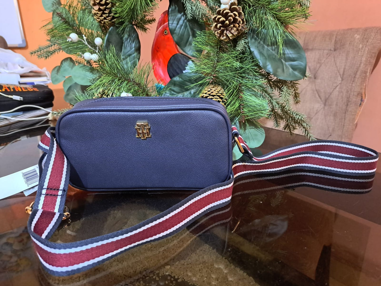 Cartera crossbody Tommy Hilfiger color azul