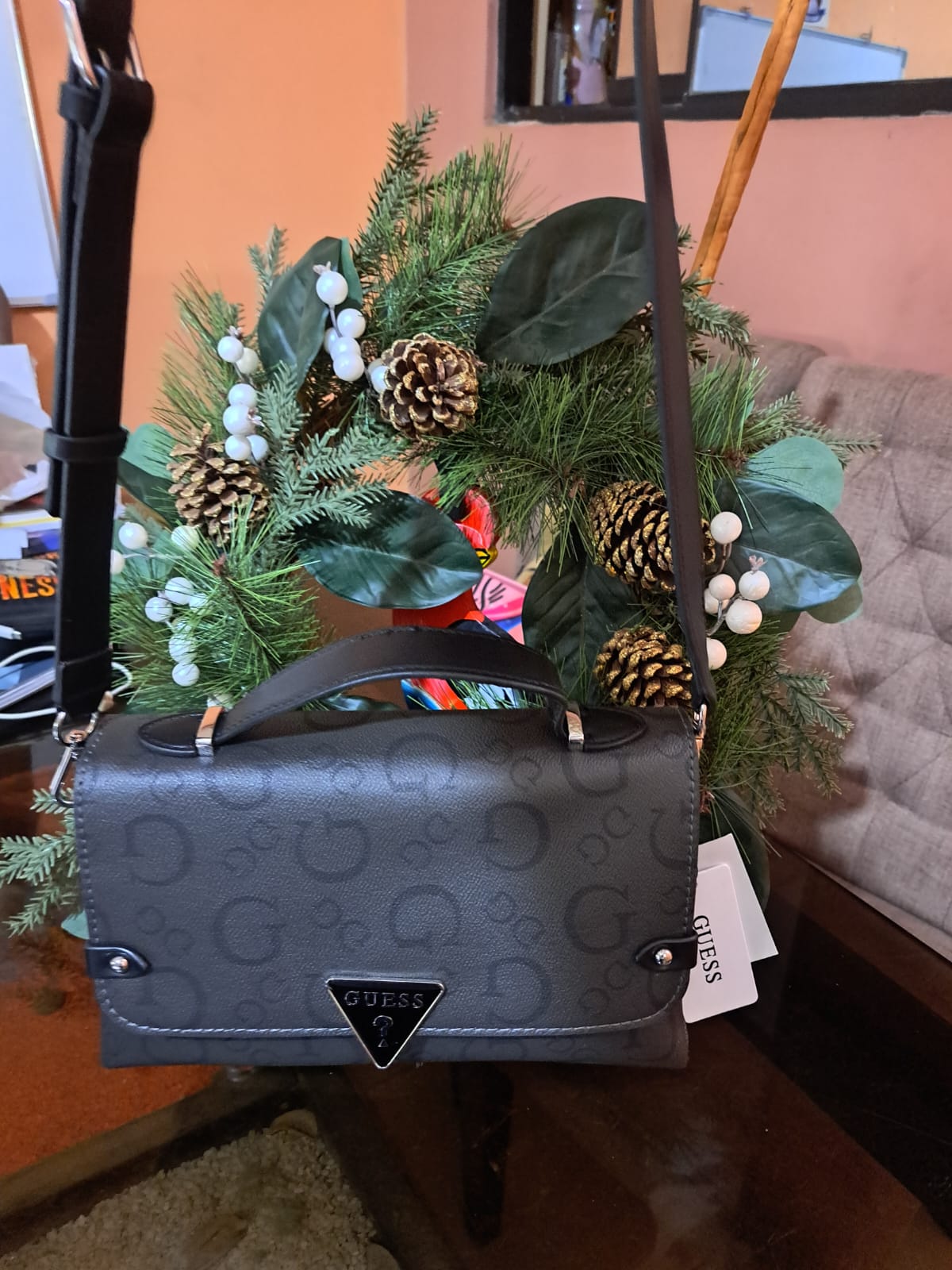 Bolsa Guess Crossbody Marlena Negro Lisa Níquel