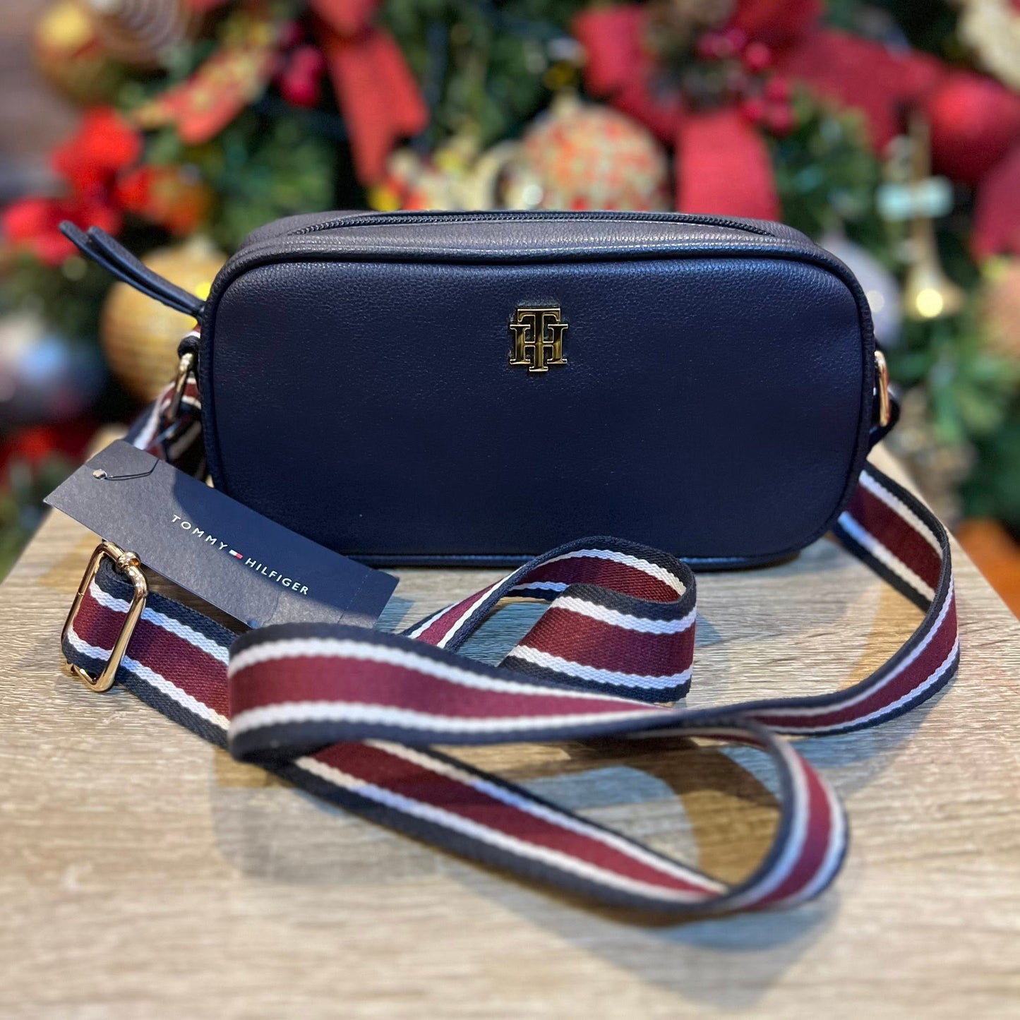 Cartera crossbody Tommy Hilfiger color azul