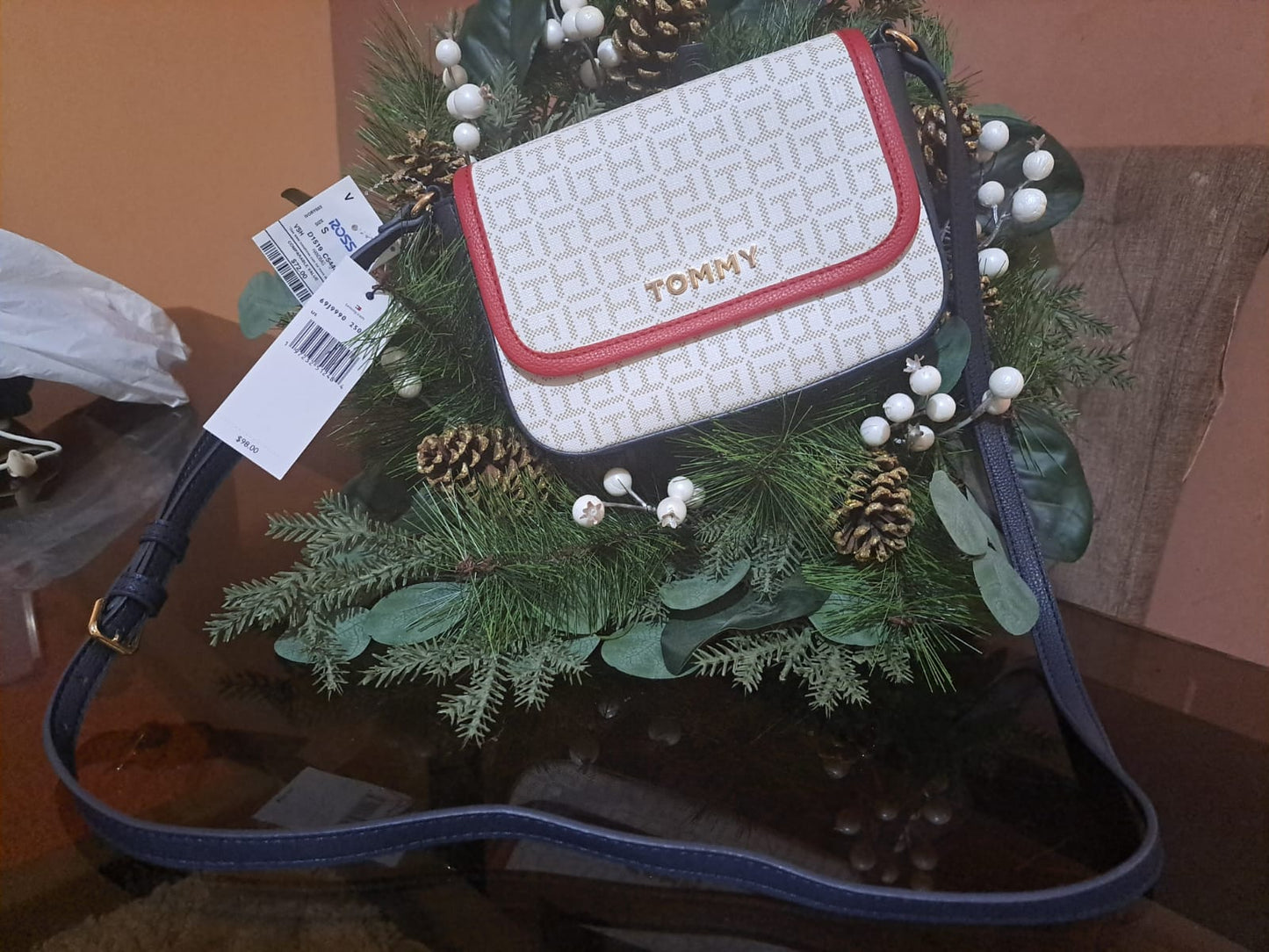 Crossbody Tommy Hilfiger Color Blanco/azul/rojo