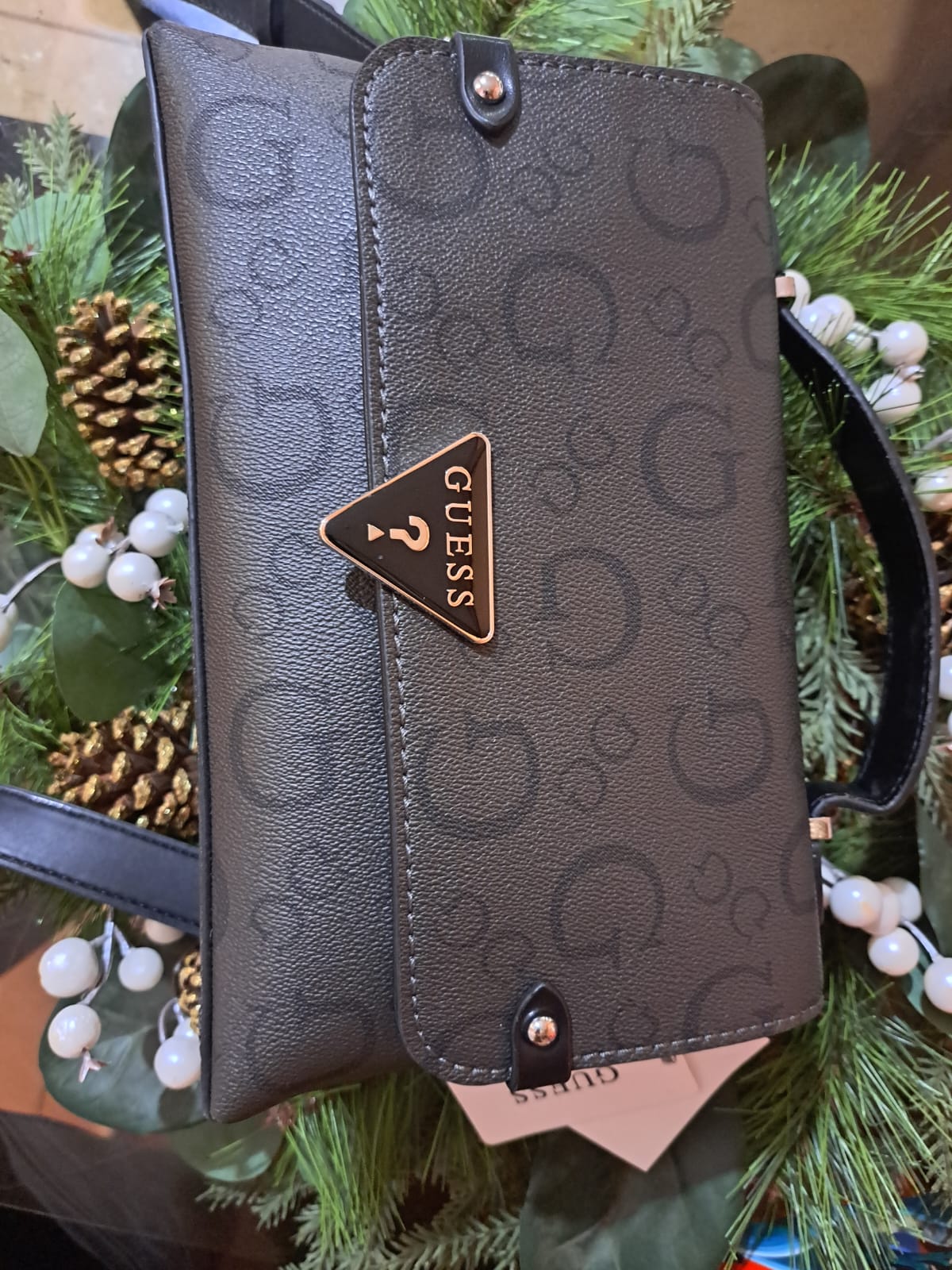 Bolsa Guess Crossbody Marlena Negro Lisa Níquel