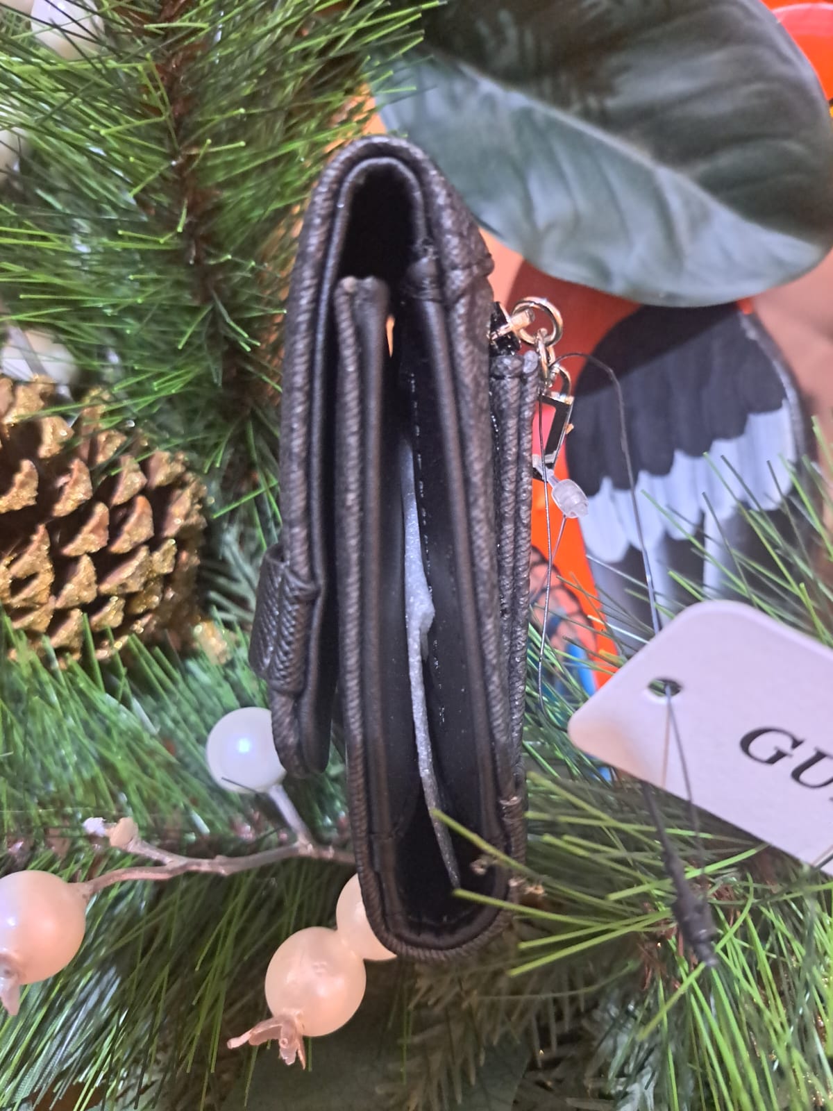 Guess ® Factory Los Angeles Billetera Mujer Negro Liso